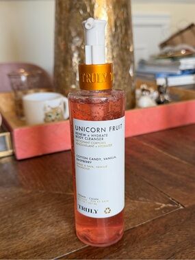 TRULY Unicorn Fruit Renew + Hydrate Body Cleanser, Vegan, Clean, 8 fl oz